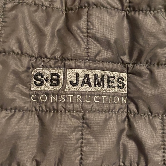 Patagonia Men's Dark Gray nano puff Jacket - Picture 4 of 4